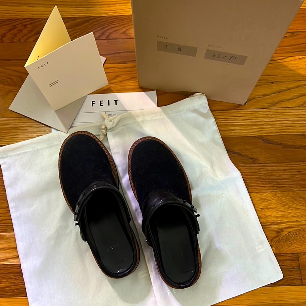 FEIT Unisex Gardener Clog Suede
